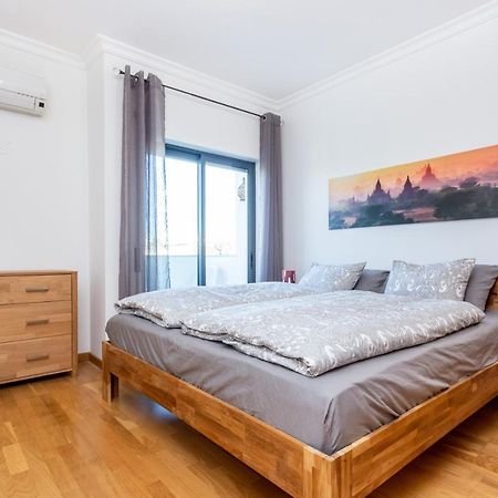 Sacha'S Sweet Home, Lovely 2 Bedroom Apartment, Walking Distance To Town, Beach And Marina ลากอส ภายนอก รูปภาพ