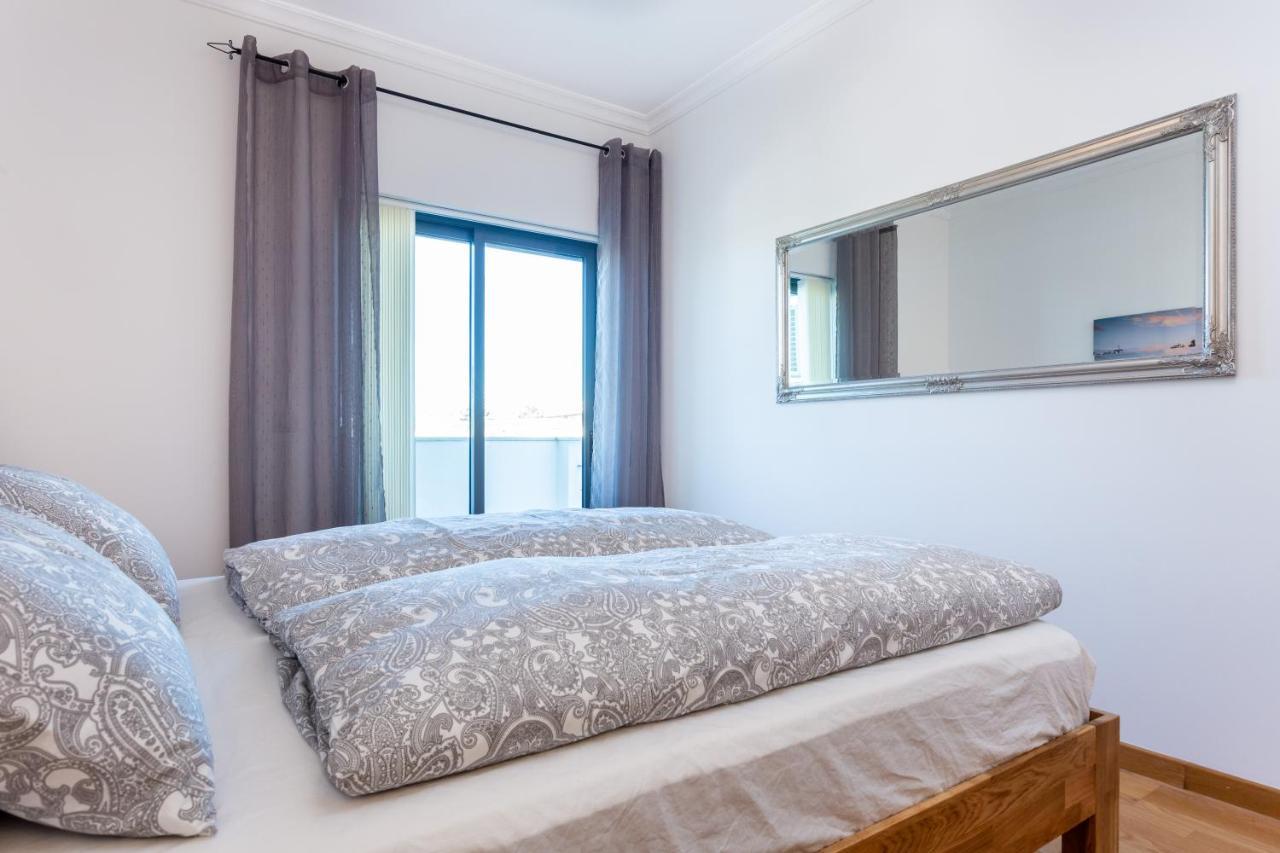 Sacha'S Sweet Home, Lovely 2 Bedroom Apartment, Walking Distance To Town, Beach And Marina ลากอส ภายนอก รูปภาพ